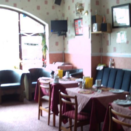 בלקפול Jollies Hotel מראה חיצוני תמונה