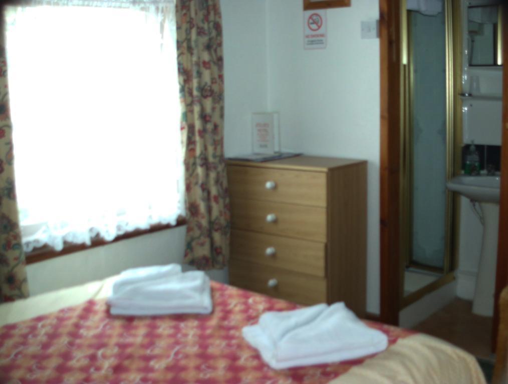 בלקפול Jollies Hotel חדר תמונה
